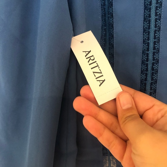 New! Sunday Best - Aritzia cropped blouse, blue extra small - Picture 8 of 11